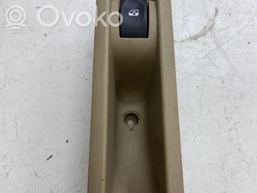 Renault Grand Modus Electric window control switch 