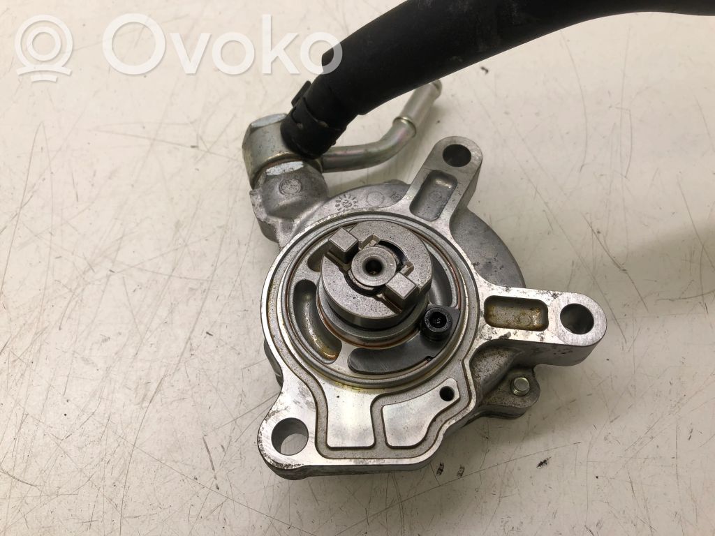 Mazda CX-5 II Vacuum pump 
