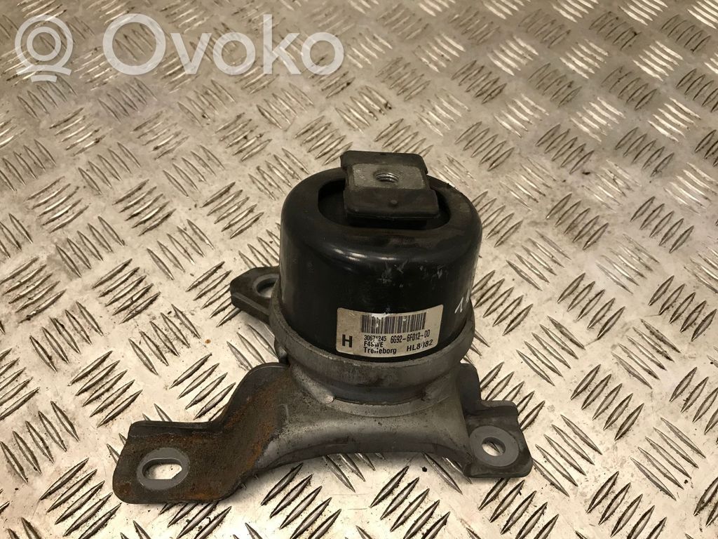 Engine mount bracket   30671245,F4SWE,6G926F012DD