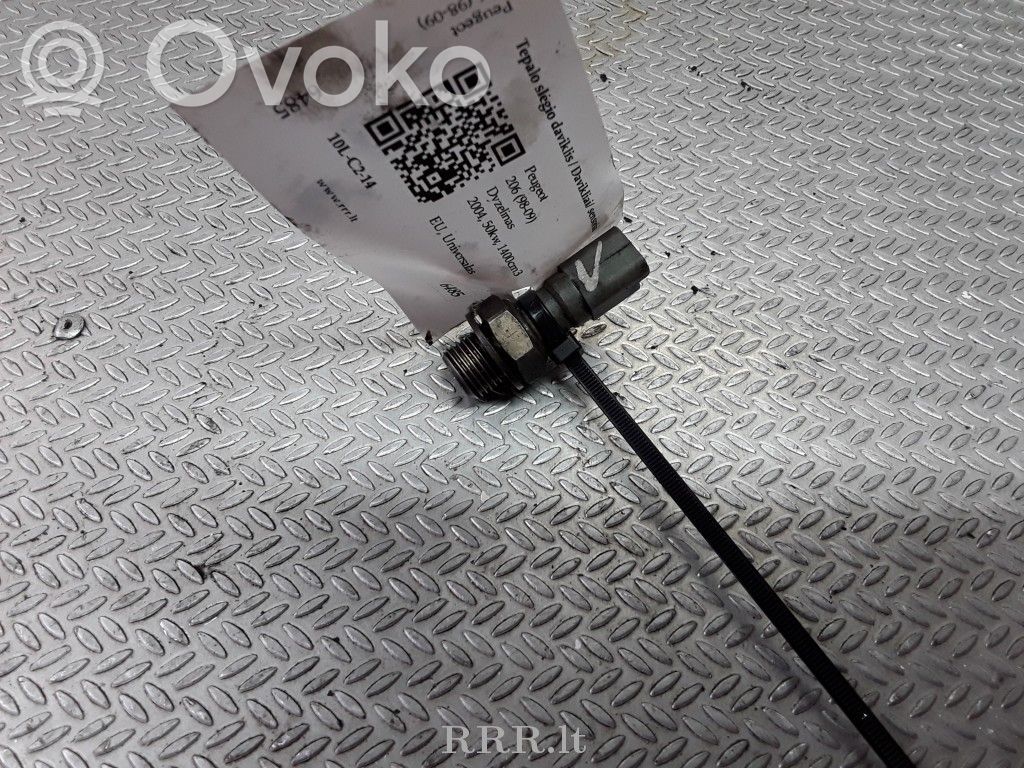 Oil pressure sensor