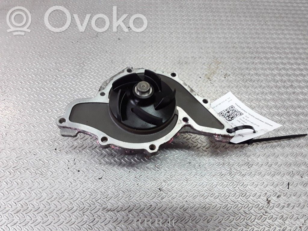 Audi A6 S6 C5 4B Water pump 