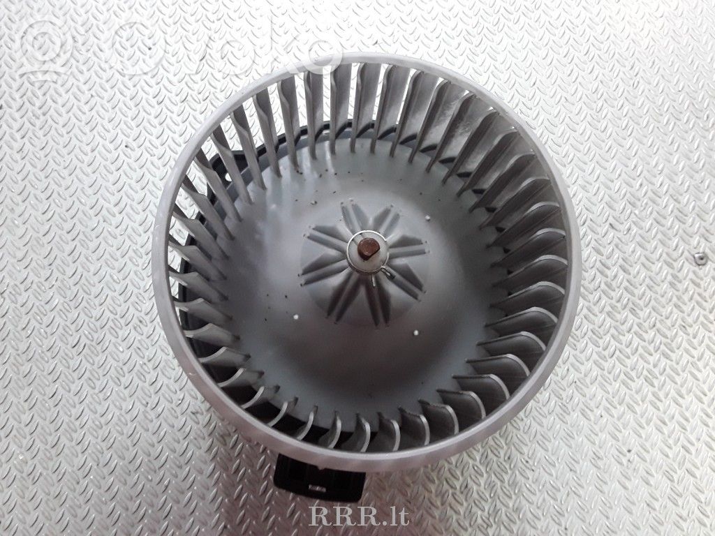 Heater fan/blower   1940001040