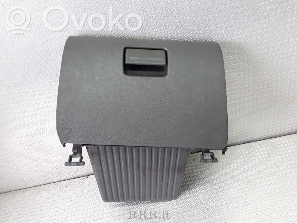 Ford Focus Glove box set 