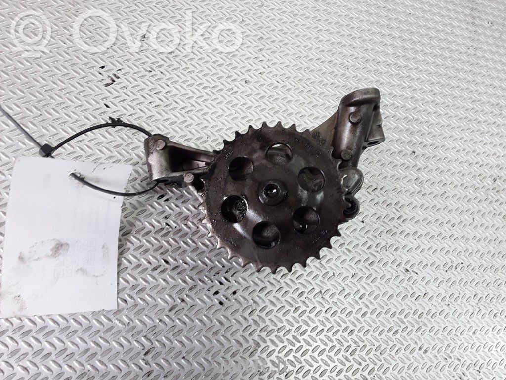 Öljypumppu   06A115105B