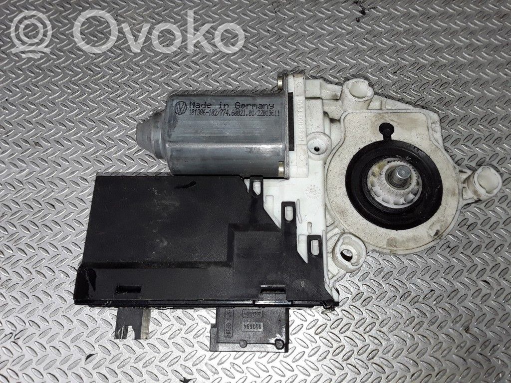 Front door window regulator motor   990181200