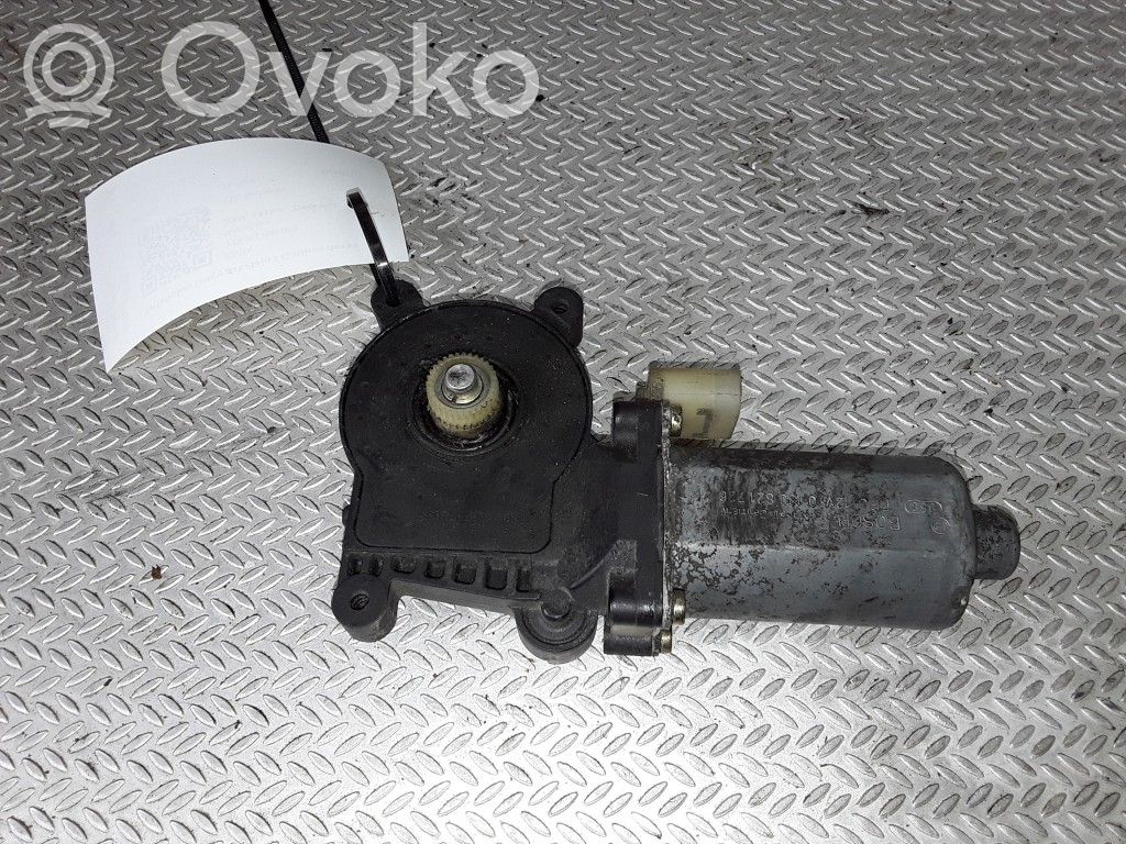 BMW 3 E46 Rear door window regulator motor 