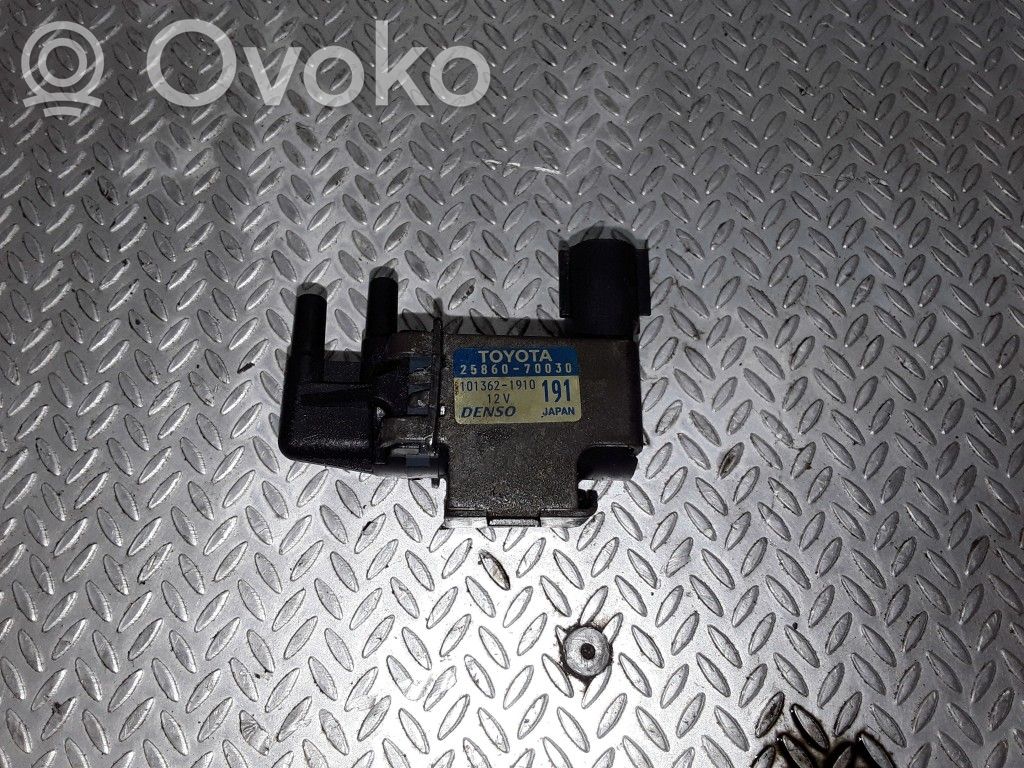 Vacuum valve   2586070030