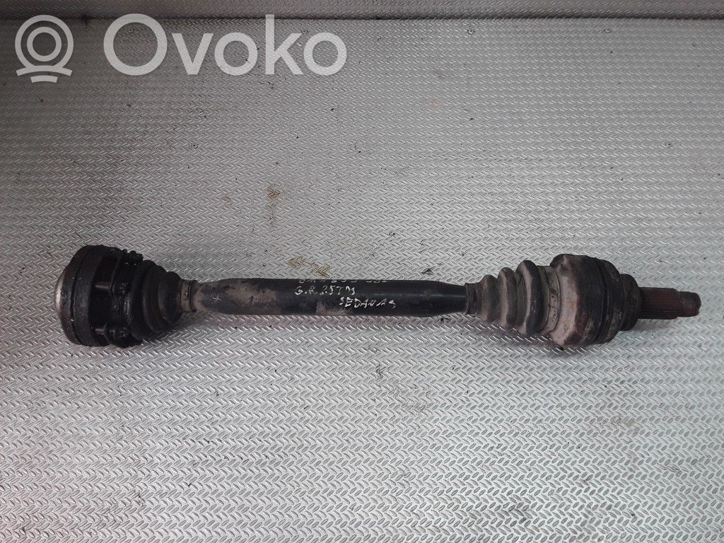 Задняя полуось