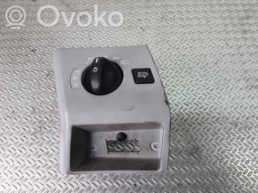 Interruptor de luz   2205450104,04055502