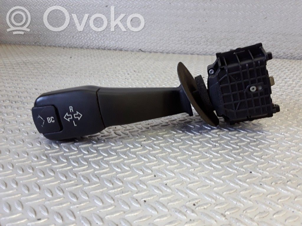 BMW 7 E38 Indicator stalk 
