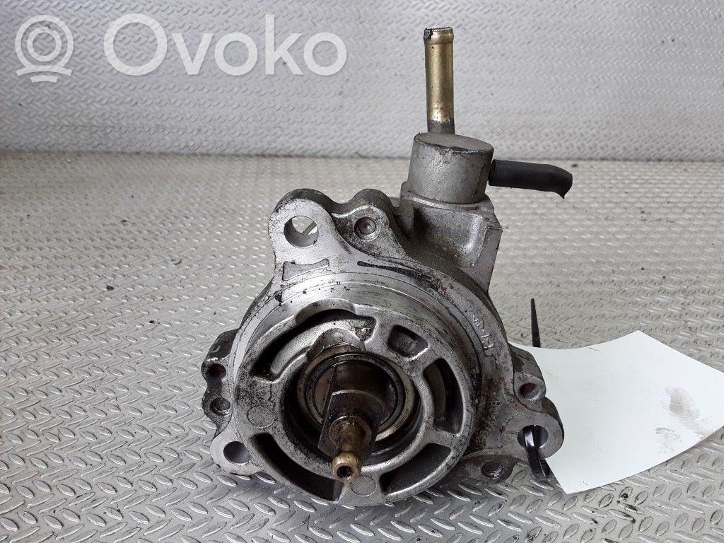 Mazda 626 Vacuum pump 