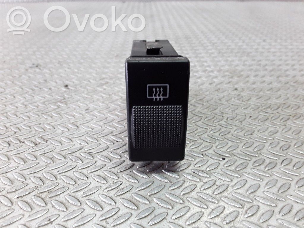 Audi A8 S8 D2 4D Windscreen/window heater switch 
