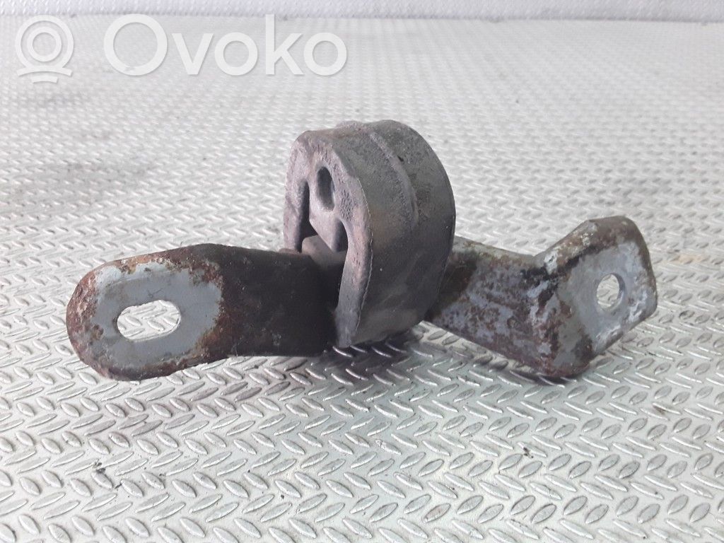Audi A4 S4 B6 8E 8H Muffler mount bracket/holder 