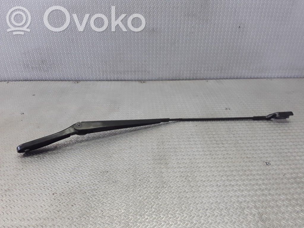 Volvo V50 Wischerarm vorne 