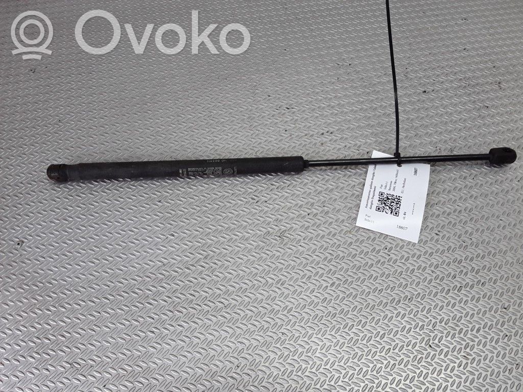 Fiat Stilo Dzinēja pārsega amortizators 
