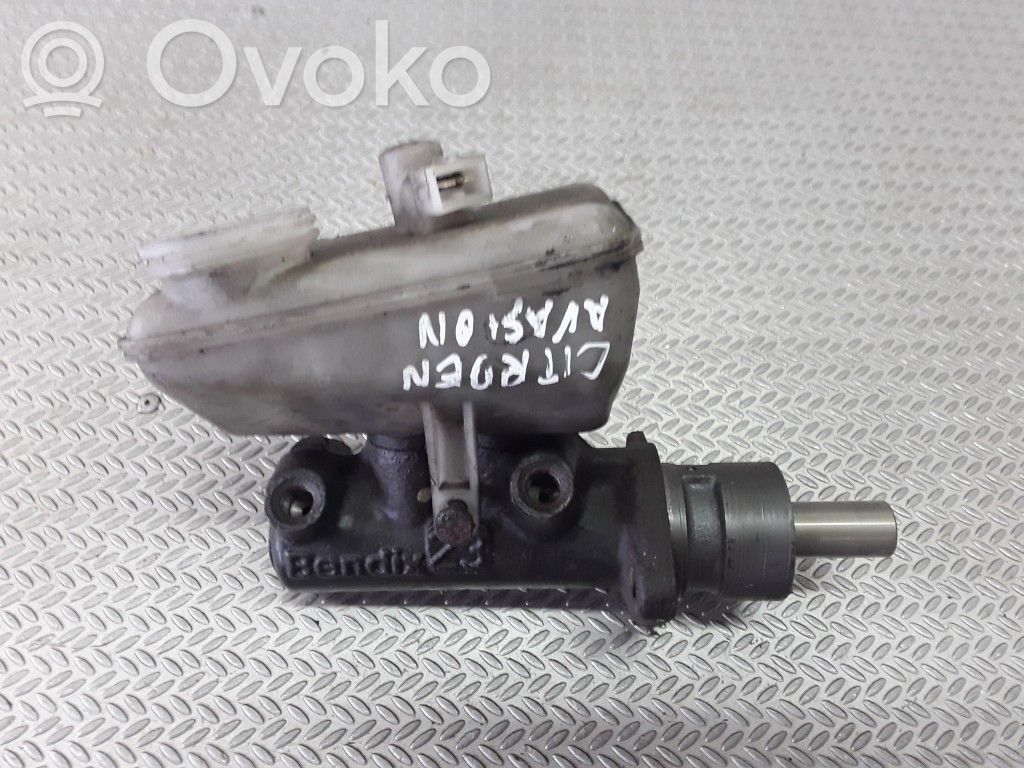 Master brake cylinder