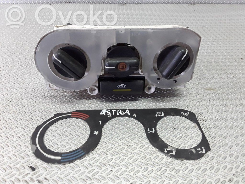 Opel Astra F Climate control unit 