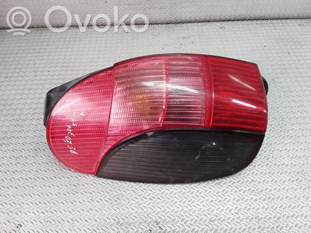 Rear/tail lights