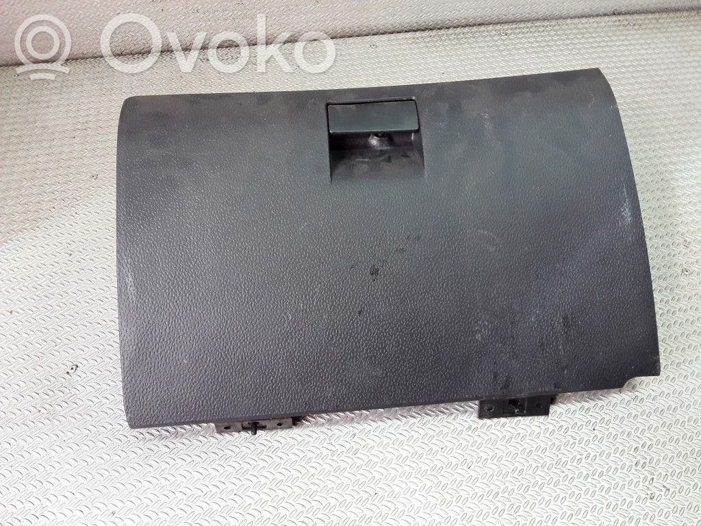 Hyundai Getz Glove box lid/cover 