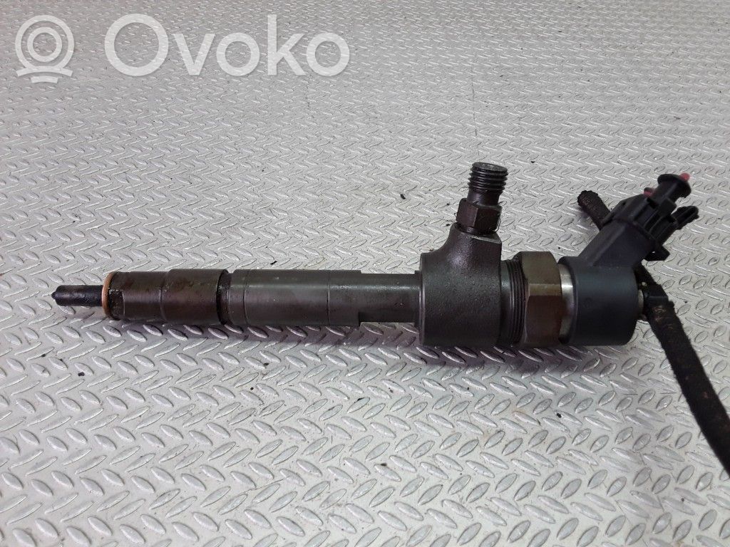 Polttoainesuutin   0445110068