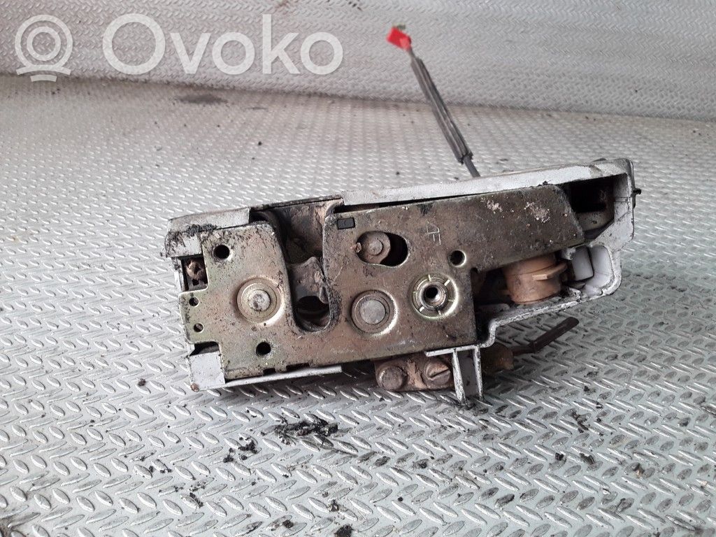 Etuoven lukko   95VW0218A42