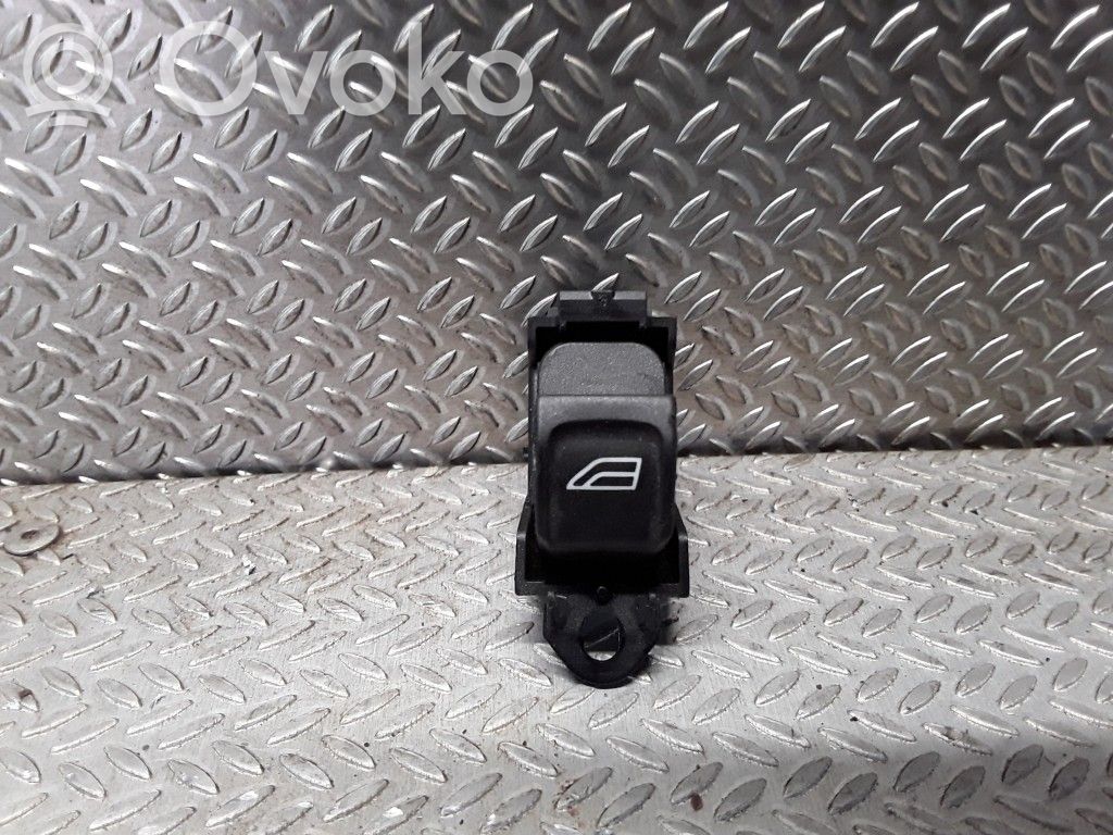 Volvo S80 Electric window control switch 