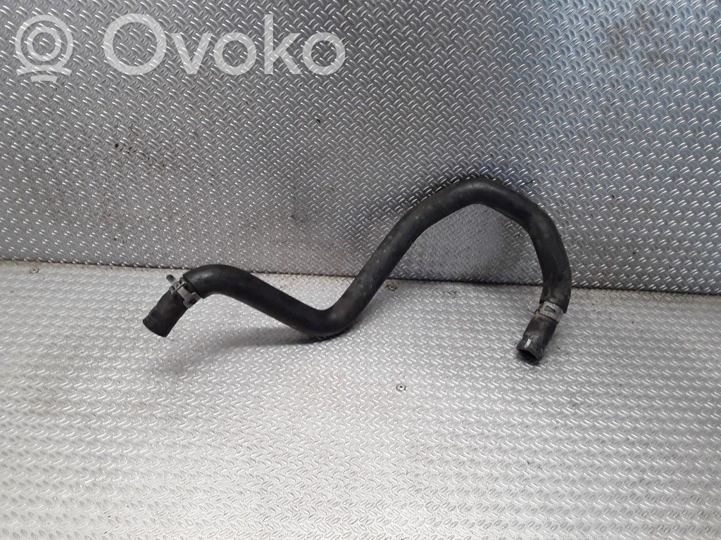 Engine coolant pipe/hose