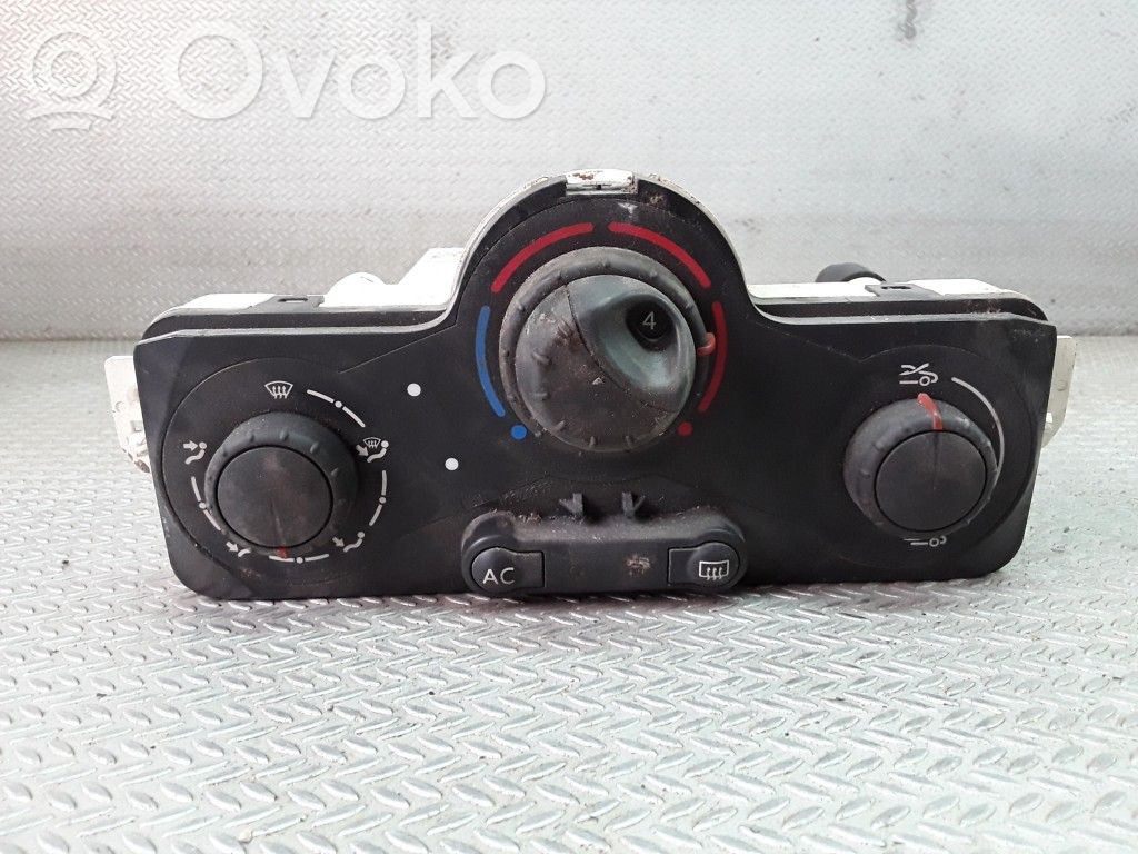 Renault Clio II Climate control unit 
