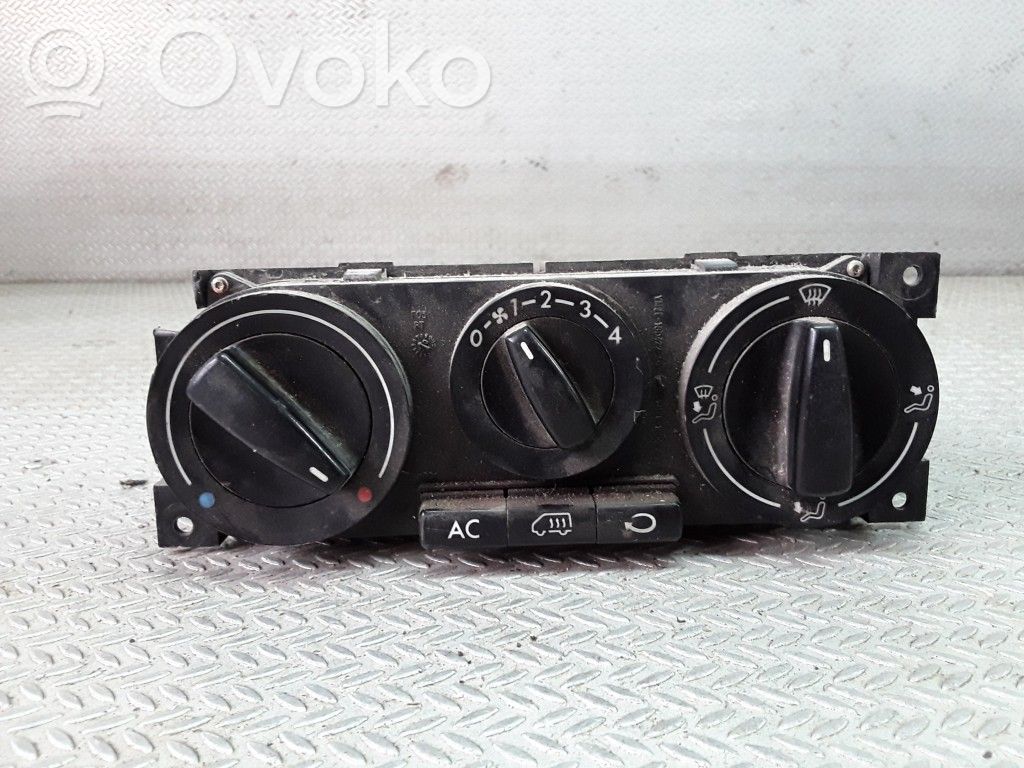 Climate control unit   7M5907049A