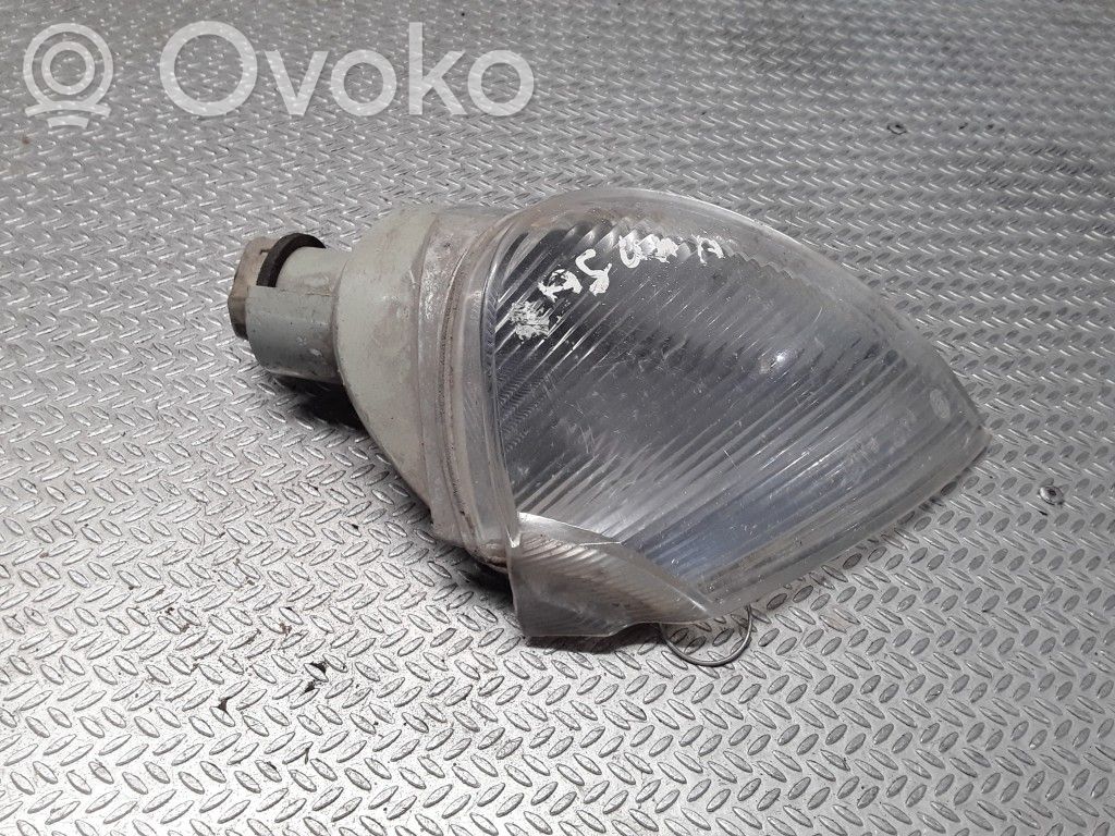 Renault Laguna I Front indicator light 