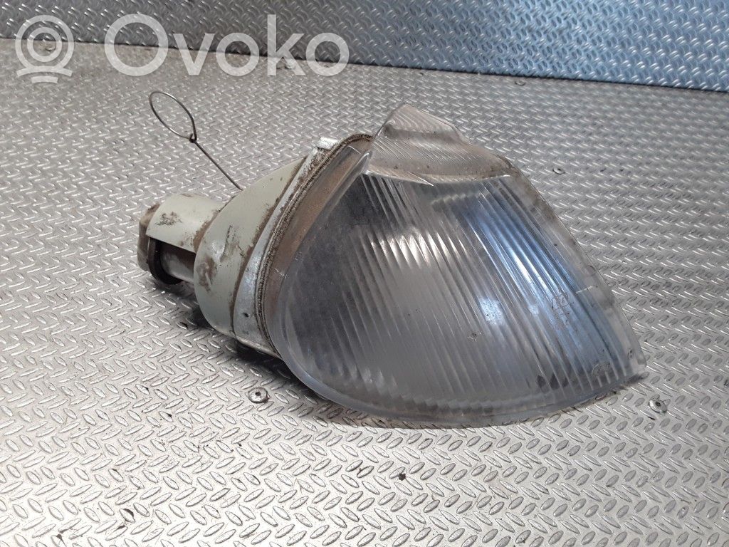 Front indicator light   D7700820127