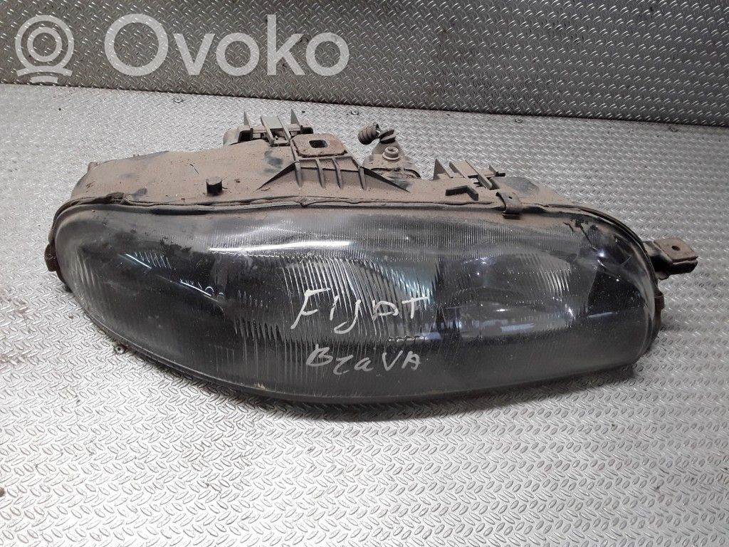 Headlight/headlamp   88201558