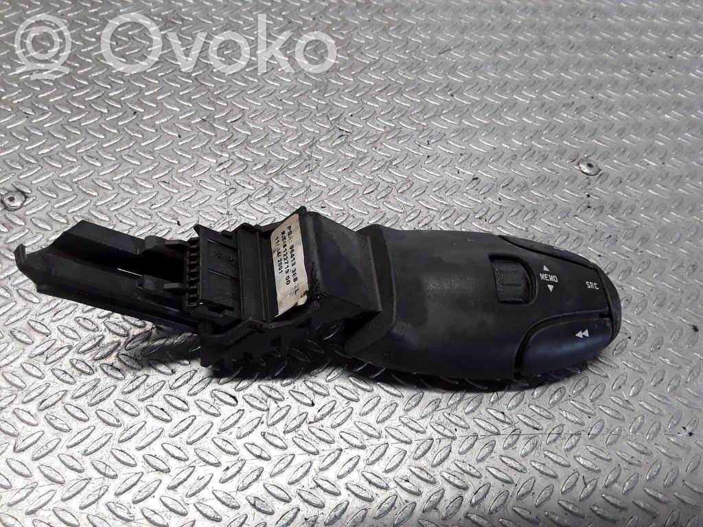 Citroen C5 Skaņas regulēšanas slēdzis 
