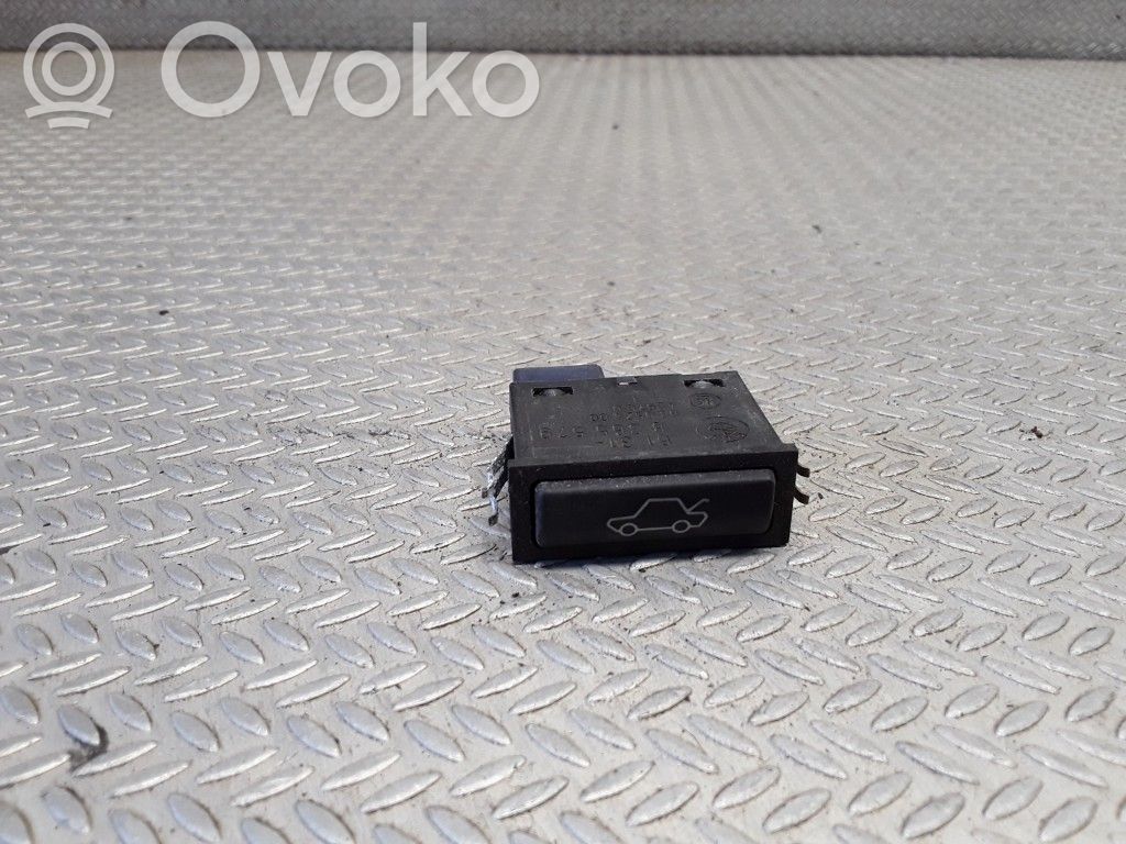 BMW 5 E39 Tailgate opening switch 