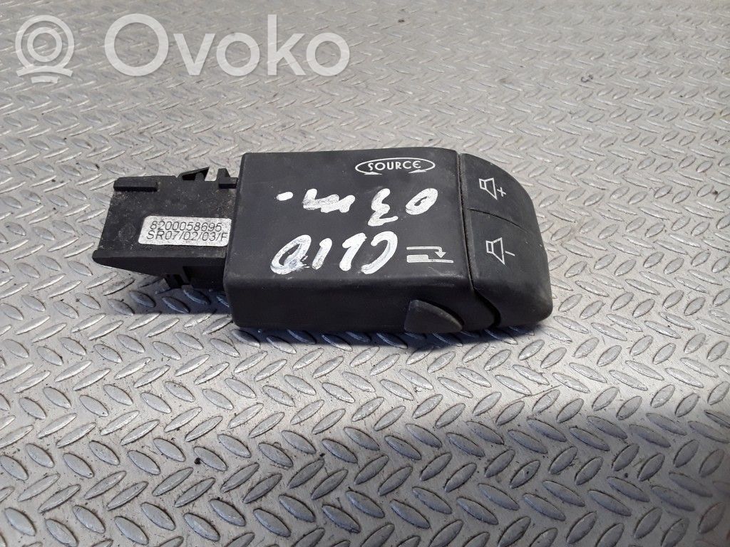Renault Clio II Sound control switch 