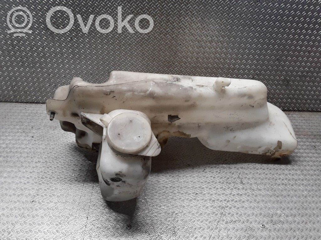 Nissan Terrano Logu šķidruma tvertne 