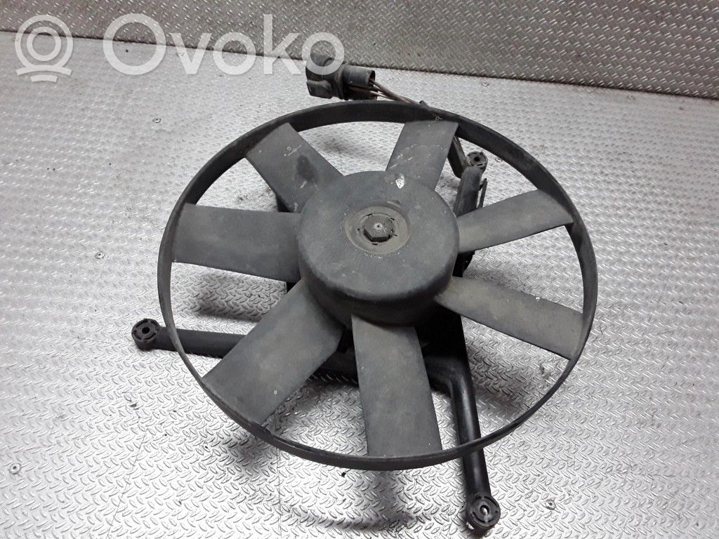 Elektrisks radiatoru ventilators   7M0971445F