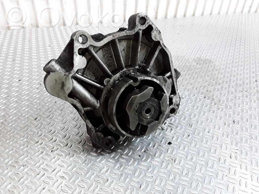 Vacuum pump   46818358