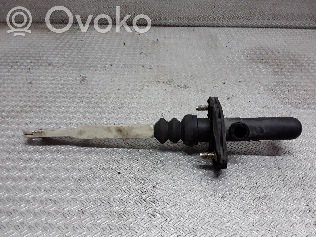 Kytkimen pääsylinteri   9181476