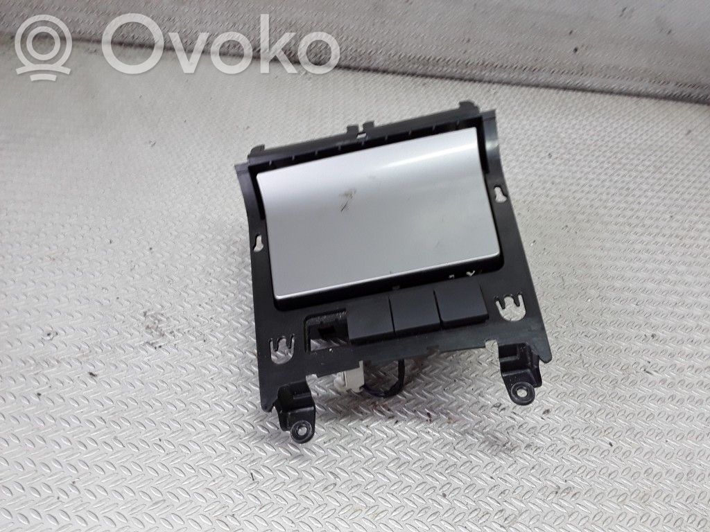 Ashtray (front)   1K0863475C