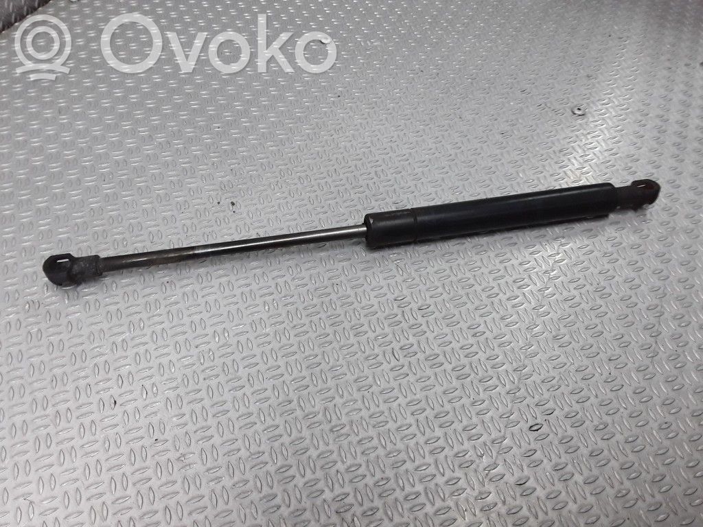 BMW 5 E39 Dzinēja pārsega amortizators 