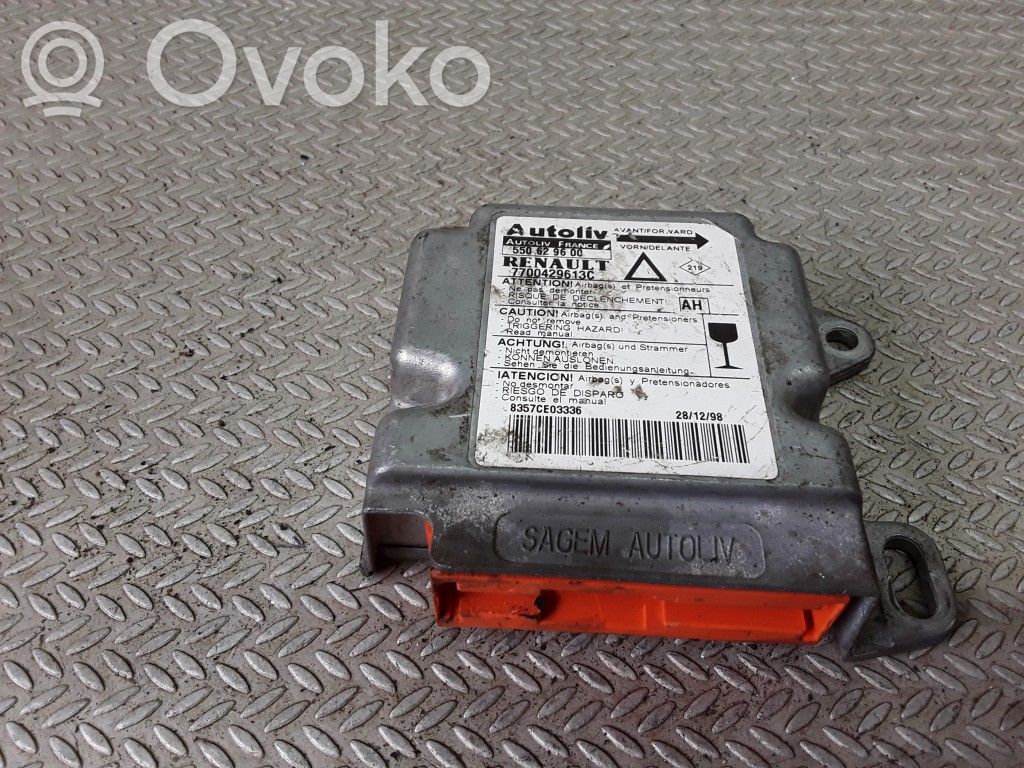 Renault Laguna I Airbag control unit/module 