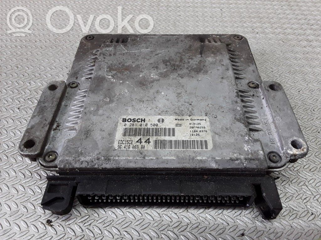 Peugeot 206 Engine control unit/module 