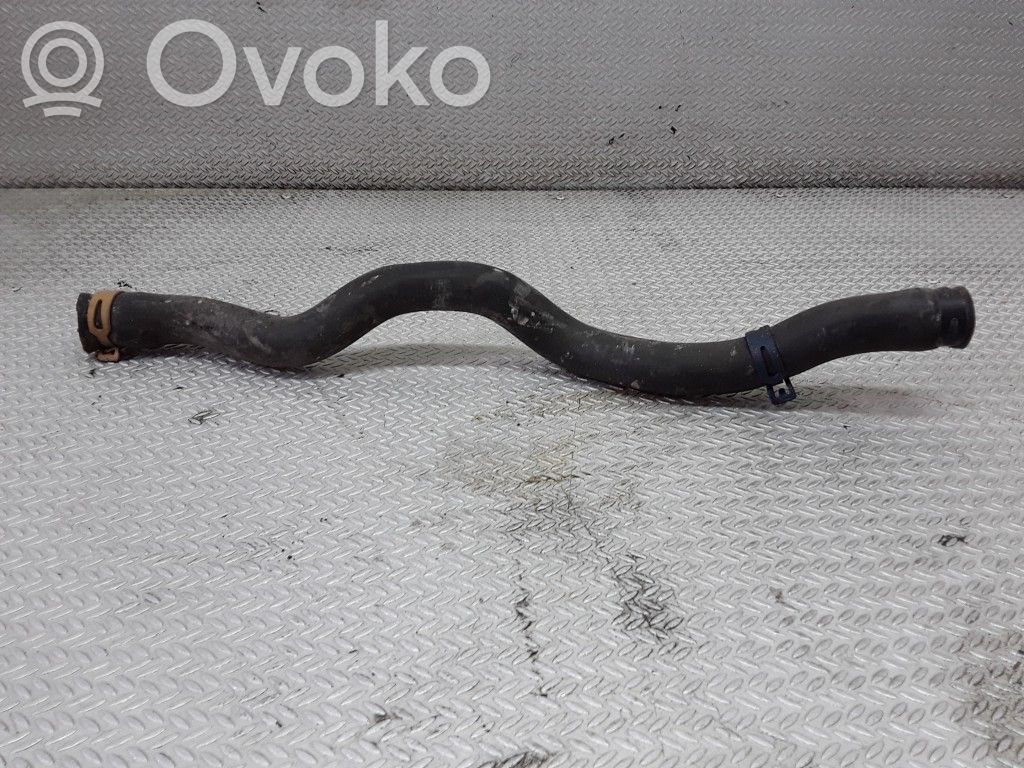 Engine coolant pipe/hose