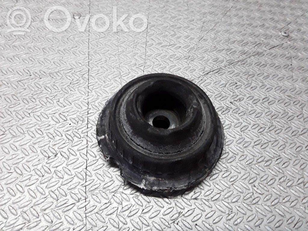 Audi A8 S8 D2 4D Coil spring mount 