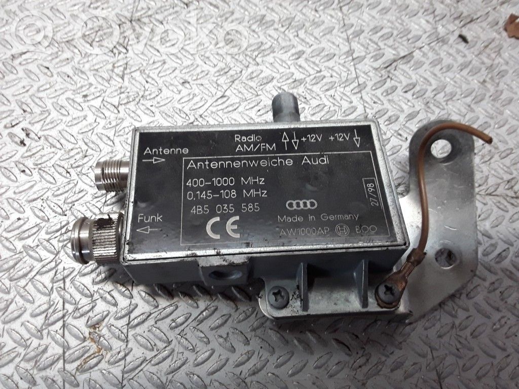 Aerial antenna amplifier   4B5035585
