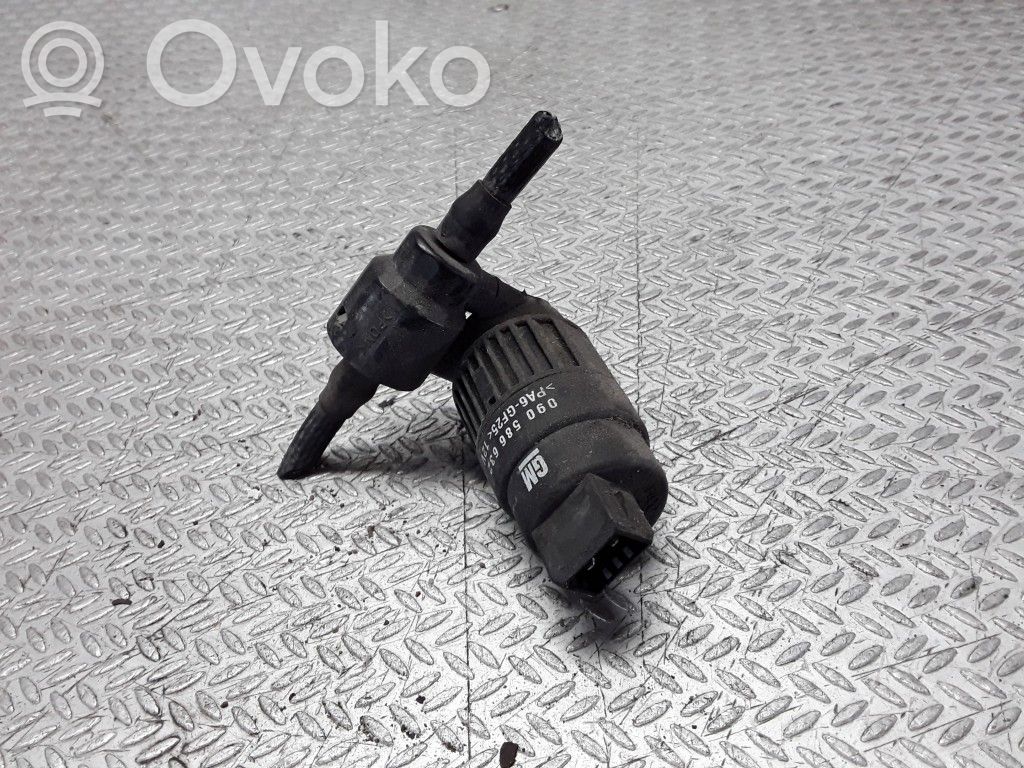 Opel Omega B2 Windscreen/windshield washer pump 