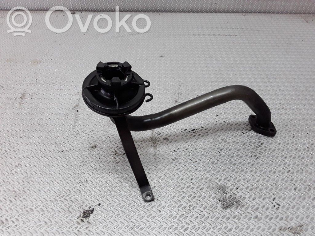 Volvo S80 Rura filtra miski olejowej 