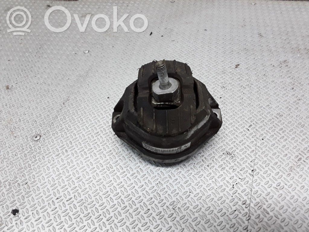 Engine mount bracket   15934612