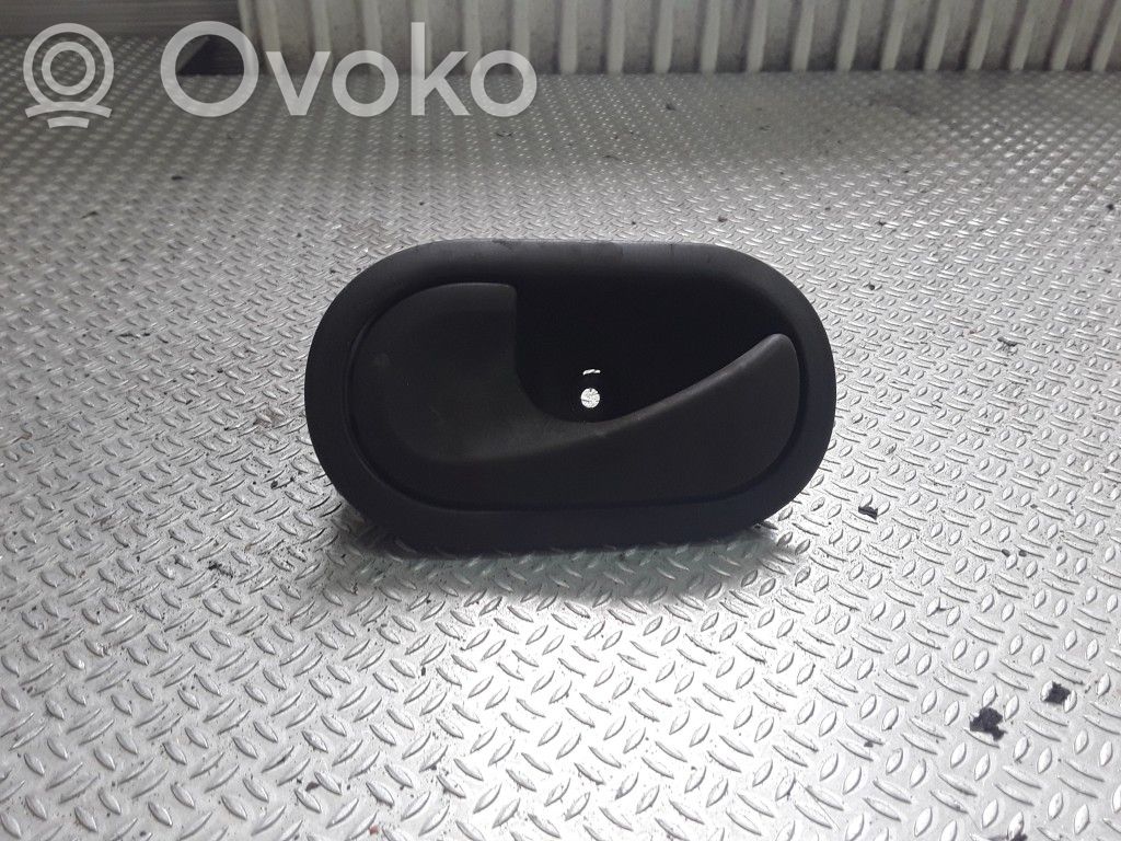Renault Modus Manecilla interna puerta trasera 
